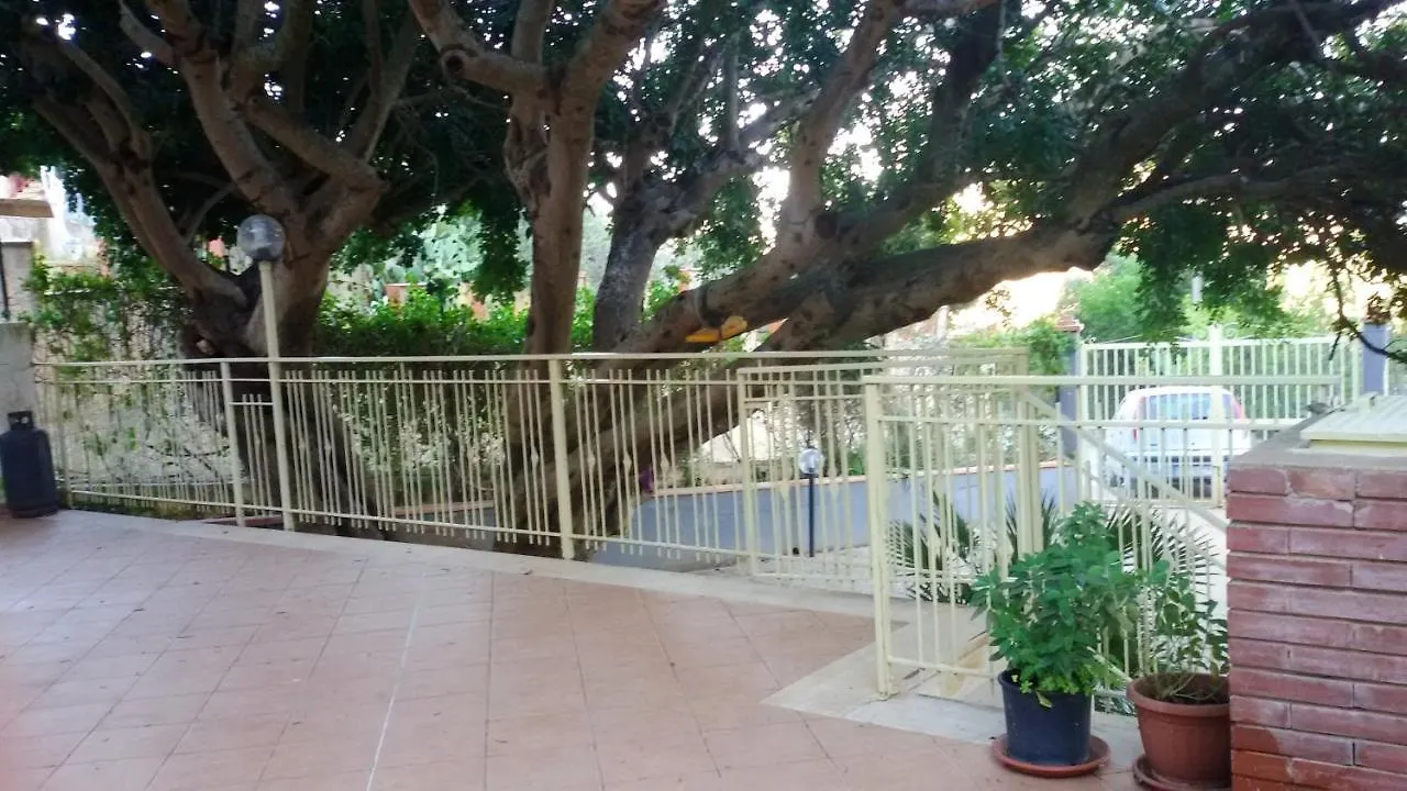 Holiday home Comfortable House With Garden In Castellammare Del Golfo Italy